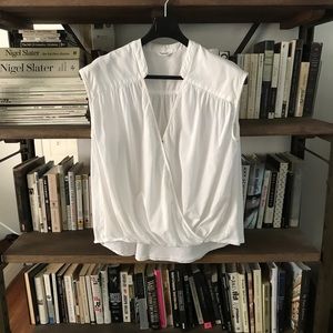 Like New Splendid White Surplice V-Neck Hi Low Crossover Ruched Top M